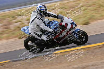 media/Sep-10-2022-SoCal Trackdays (Sat) [[a5bf35bb4a]]/Turn 9 Inside (1215pm)/